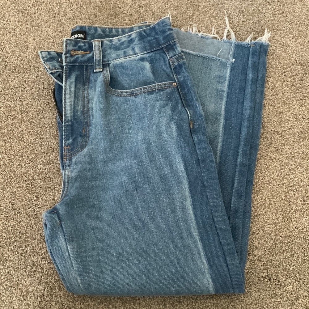 Two Tone Capri Jeans!